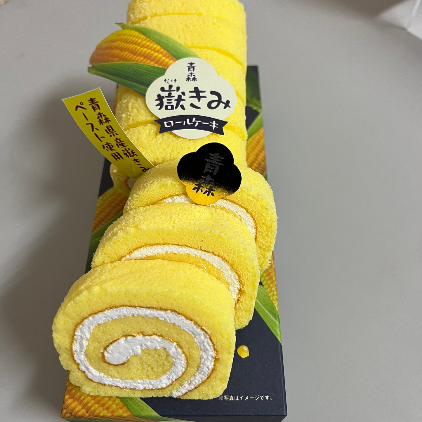 嶽きみロールケーキ